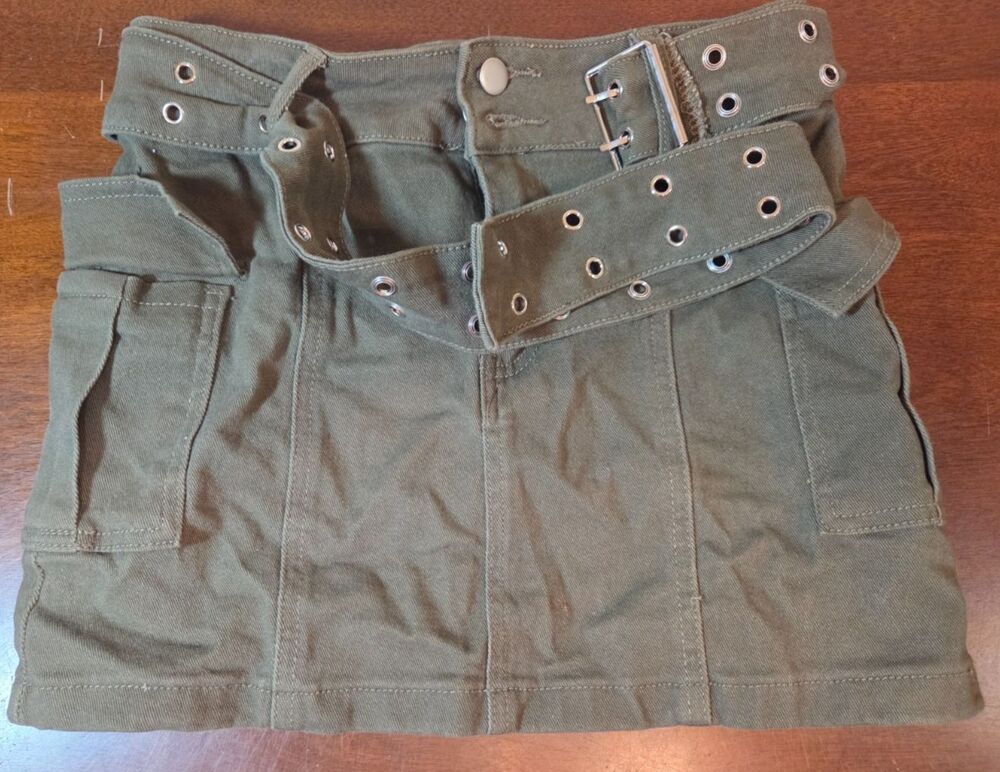 Windsor Womens Cargo Oilive Green Skirt Size Small NWT
